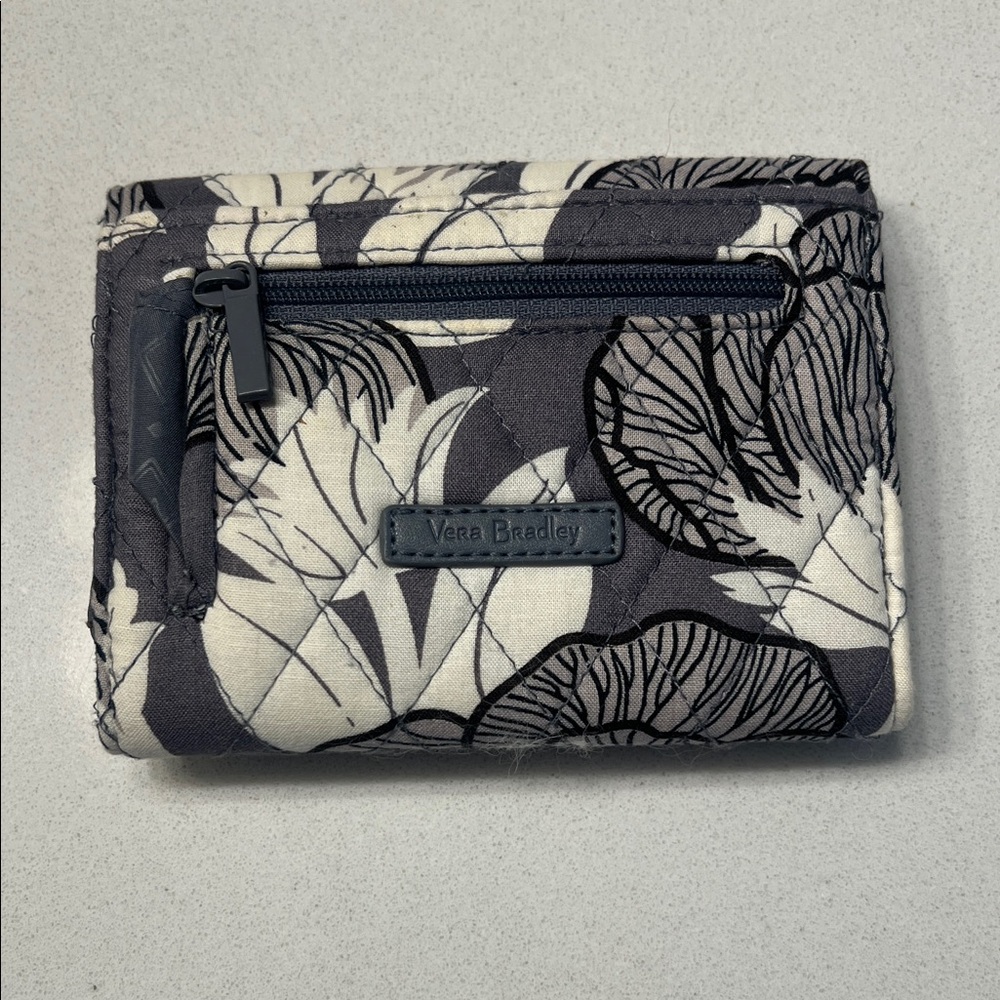 Vera Bradley Gray and White Floral Quilted Wallet with RFID protect card slots - Picture 2 of 3